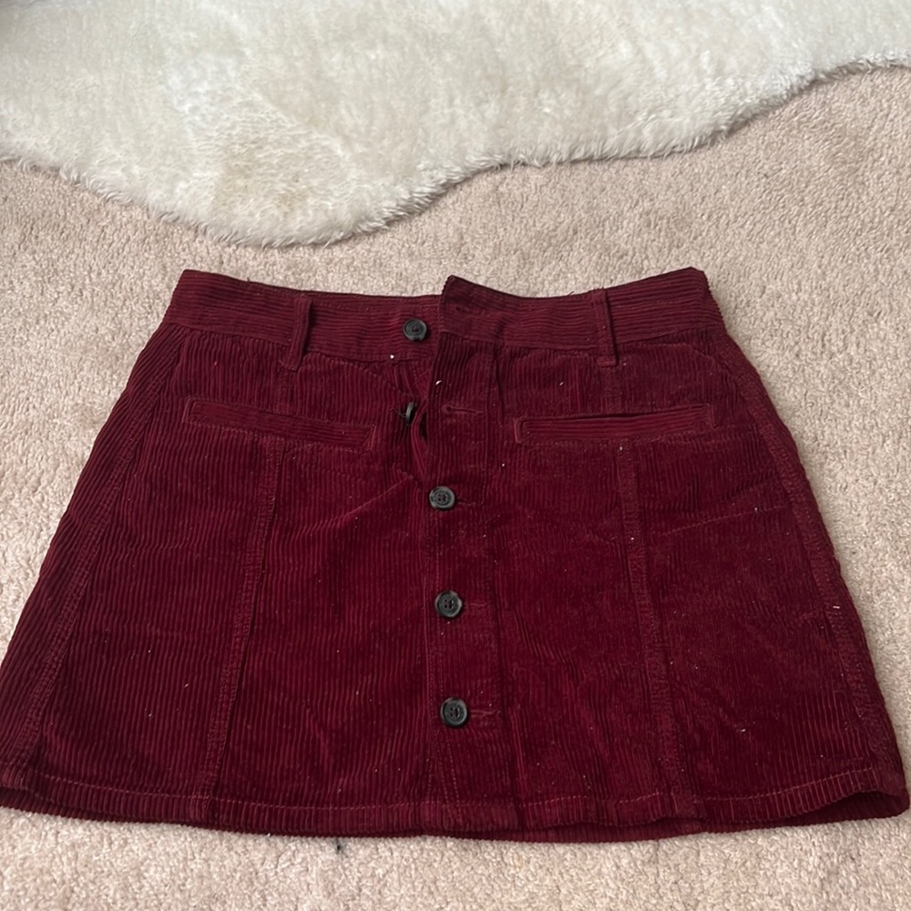 Burgundy American Eagle skirt